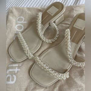 Dolce Vita River Pearl Heels